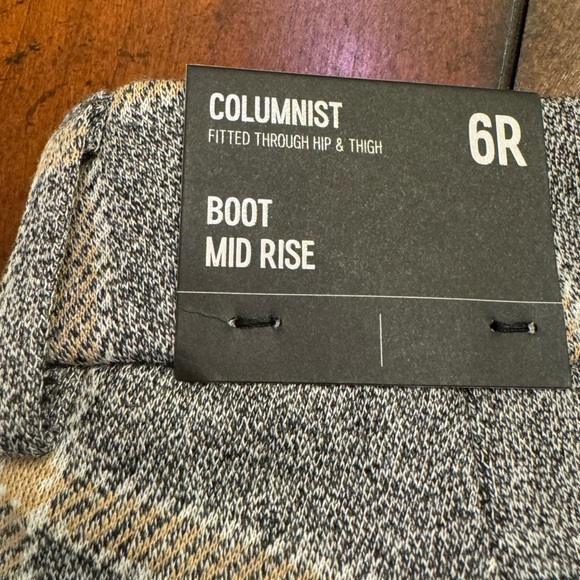 Express Size 6R Columnist Boot Mid Rise Pants Grey/Tan Plaid - Picture 3 of 4
